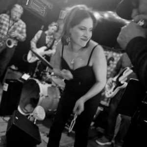 Lauren Halliwell and The Dirty Sound Blues - Blues Band in San Jose, California