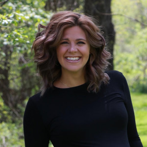 Lauren Hyland Co. - Business Motivational Speaker / Christian Speaker in Washington, Pennsylvania