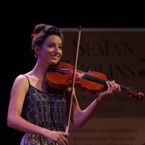 Lauren Vogel, Vln. - Strolling Violinist in Los Angeles, California