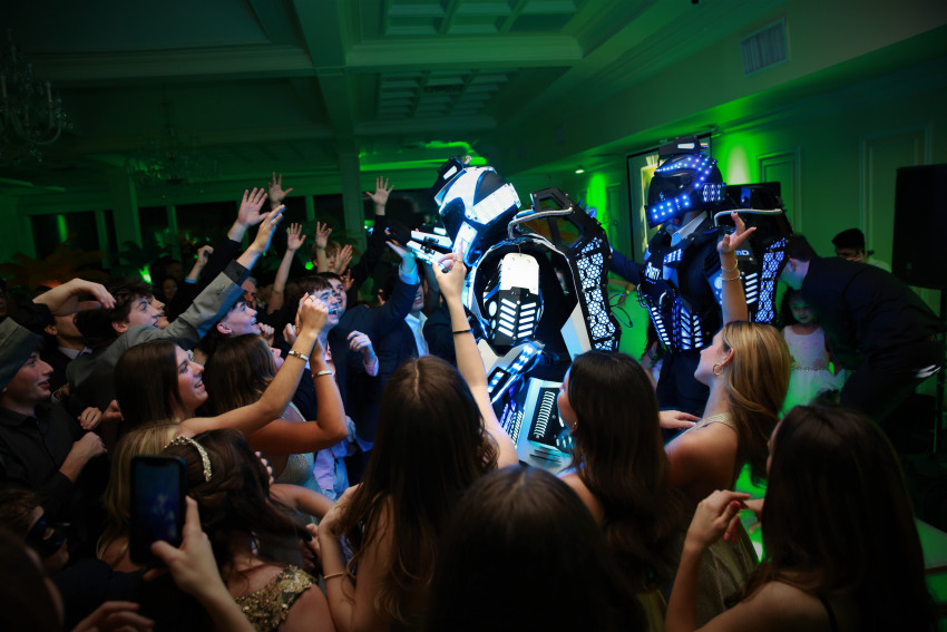 Hire LED Party Robot LED Performer in Wantagh, New York