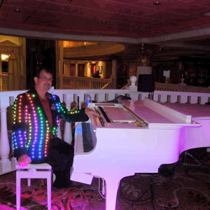 LED Piano Light Show - Pianist in Easley, South Carolina