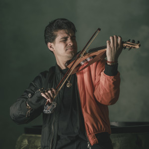 LeFiddler Performance - Violinist / Cuban Entertainment in Jersey City, New Jersey