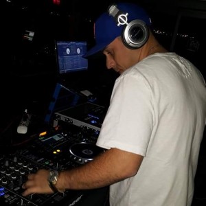 Lenny M - DJ in Brooklyn, New York