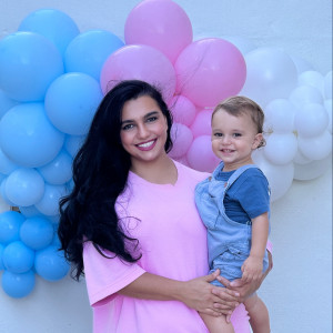 Leo And Mom Balloons - Balloon Decor / Party Favors Company in Hollywood, Florida