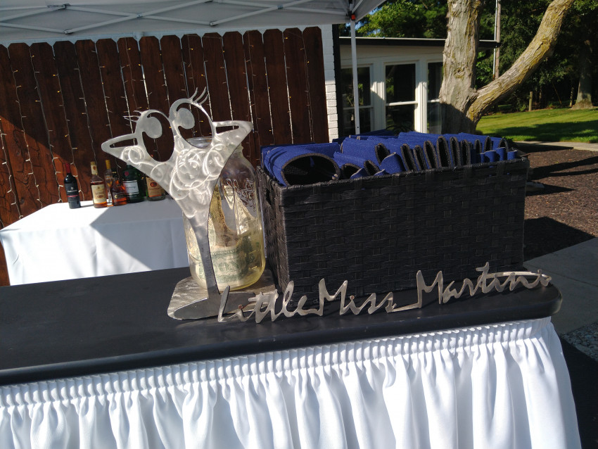 Hire Little Miss Martini Bartender in Indianapolis, Indiana