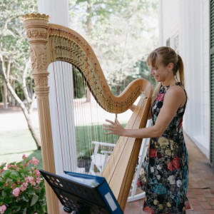 Karlee Lanum - Harpist / Celtic Music in Richmond, Virginia