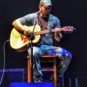 Llew Brown - Singing Guitarist / Singer/Songwriter in Wichita, Kansas