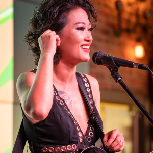 Lolah - Singing Guitarist in San Jose, California