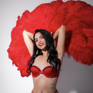 Lopez La Lopez Fan Dancing Burlesque