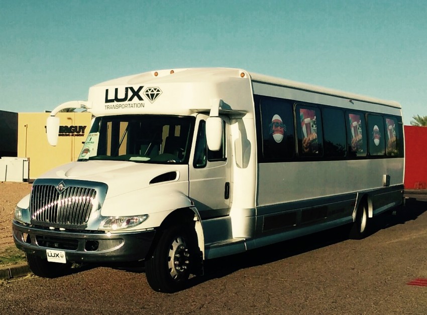 Gallery photo 1 of Lux Transportation