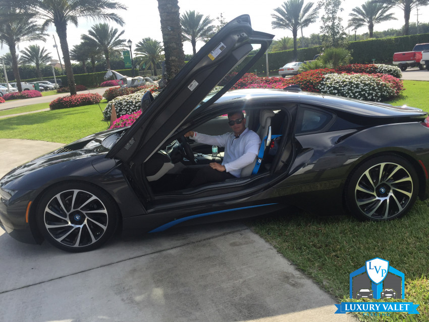 Hire Luxury Valet Parking Valet Services in Palm Beach, Florida
