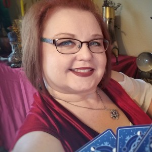 Madame Zee Tarot - Tarot Reader / Psychic Entertainment in St Joseph, Missouri