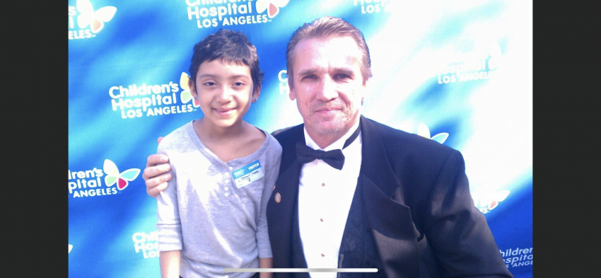 Gallery photo 2 of Ken Murray Magic