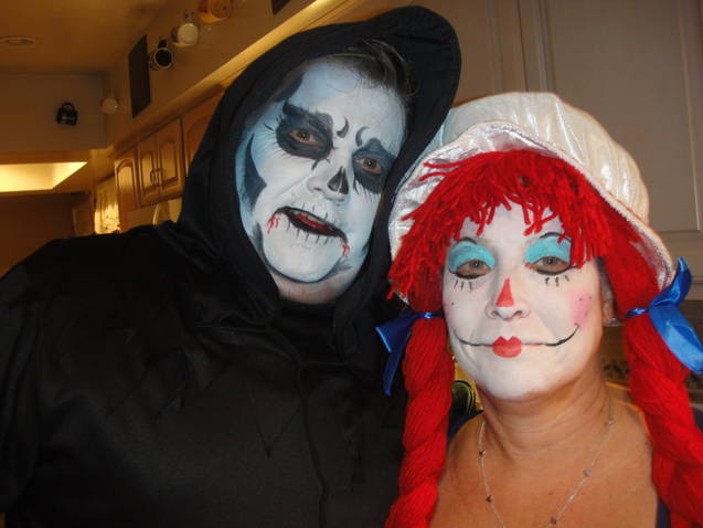Hire Magic Mirror Face Painting - Face Painter in Palm Coast, Florida