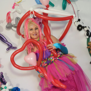 Magical Melinda Creative Balloon Designs - Balloon Twister in Denver, Colorado