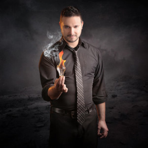 Magician Chris Oberle - Strolling/Close-up Magician / Halloween Party Entertainment in Las Vegas, Nevada