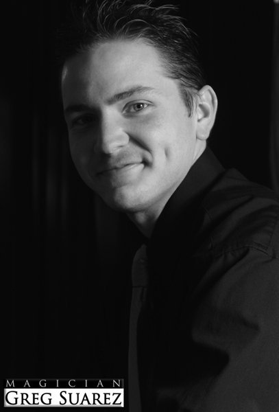 Gallery photo 1 of Magician Greg Suarez