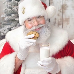 Maker of Merriment -- Santa Ralph - Santa Claus in Amesbury, Massachusetts