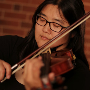 Mari - Violinist / Strolling Violinist in Asheville, North Carolina