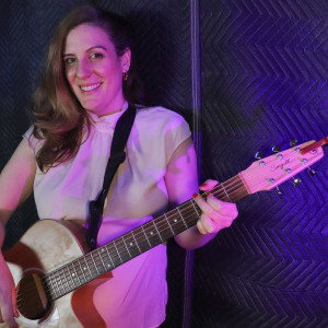 Maria Rose Entertainment - Singing Guitarist / Pop Singer in Ferndale, Michigan