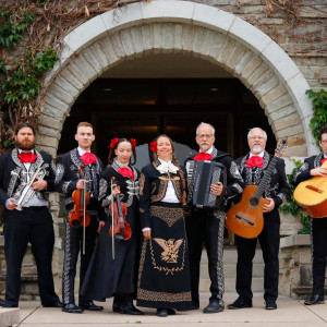 Mariachi Flor de Missouri