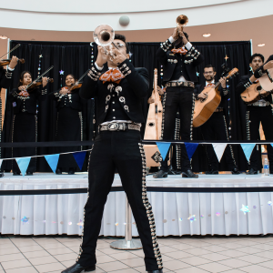 Mariachi Los Santaneros - Mariachi Band / Wedding Musicians in Santa Ana, California