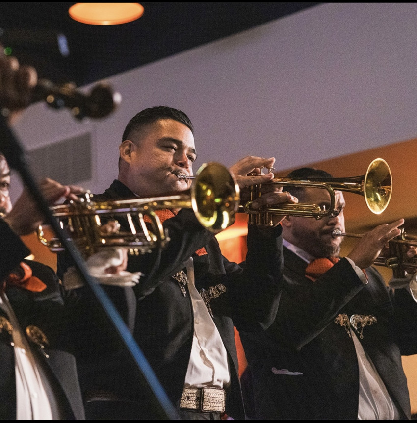 Gallery photo 1 of Mariachi Nuevo Jalisciense