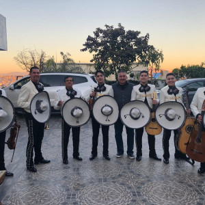 Mariachi Olmos de San Diego