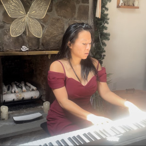 Marilyn Chau - Oldies Music in Bristol, Rhode Island