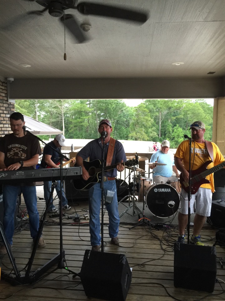 Hire Mark Reeves and Twisted X Country Band in Sulphur, Louisiana