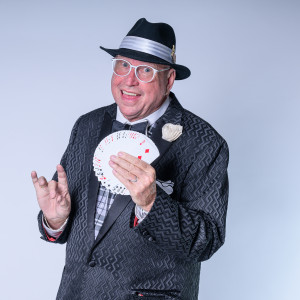 Mark Yeager " Magical Entertainer" - Magician / Family Entertainment in Moline, Illinois