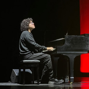 Marko Andres - Pianist in Bayonne, New Jersey