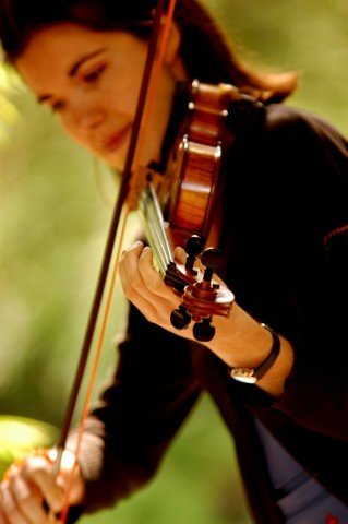 Gallery photo 1 of Martha Williams -- violin