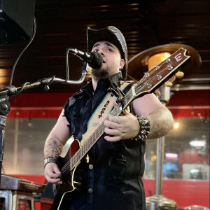 Matthew Scott - Singing Guitarist in Columbus, Ohio