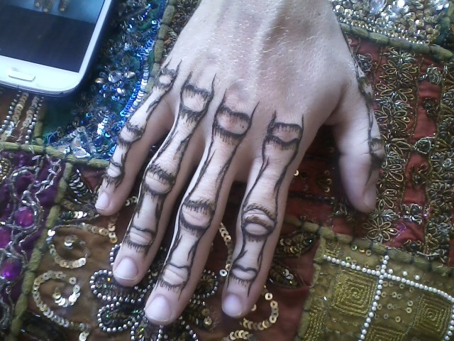 Hire Mehndi by Melanie Henna Tattoo Artist in Orlando