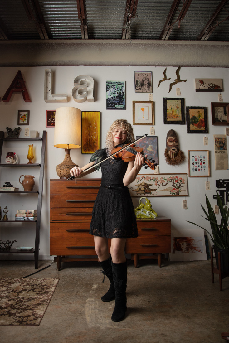 Hire Melody Violinist in Franklin, Tennessee