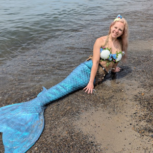 Mermaid Caitlyn - Mermaid Entertainment in Buffalo, New York