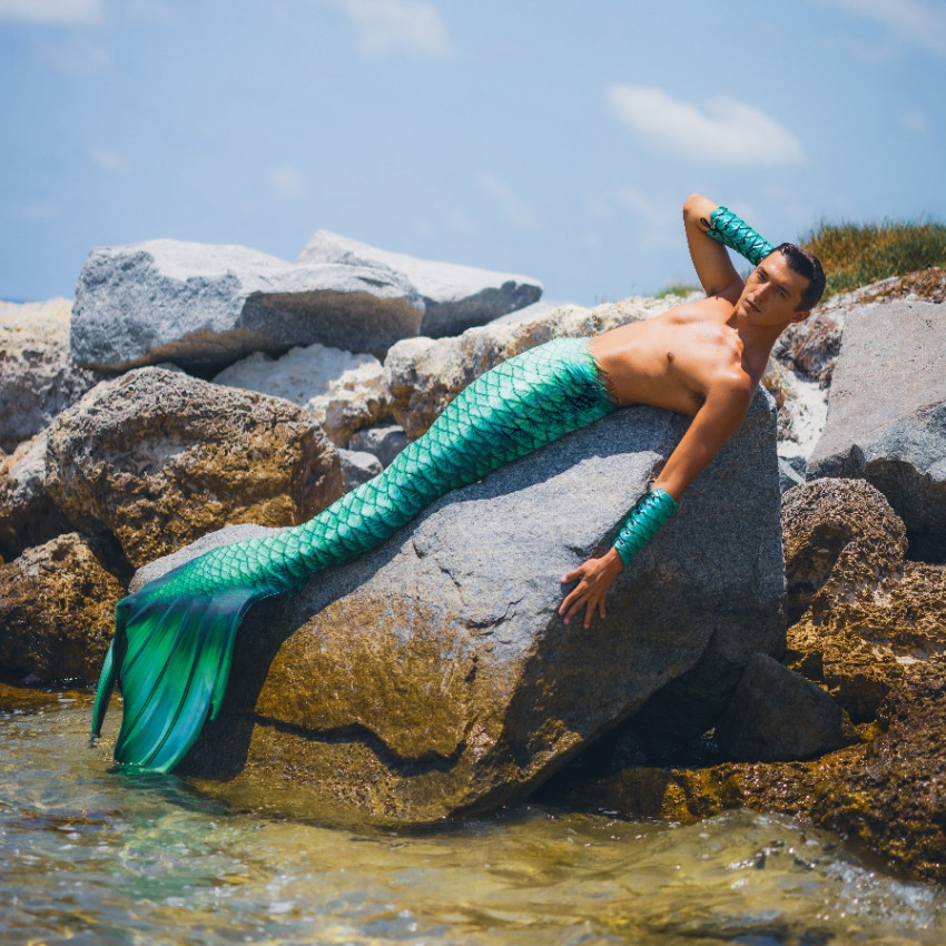 Gallery photo 1 of Merman Andrew