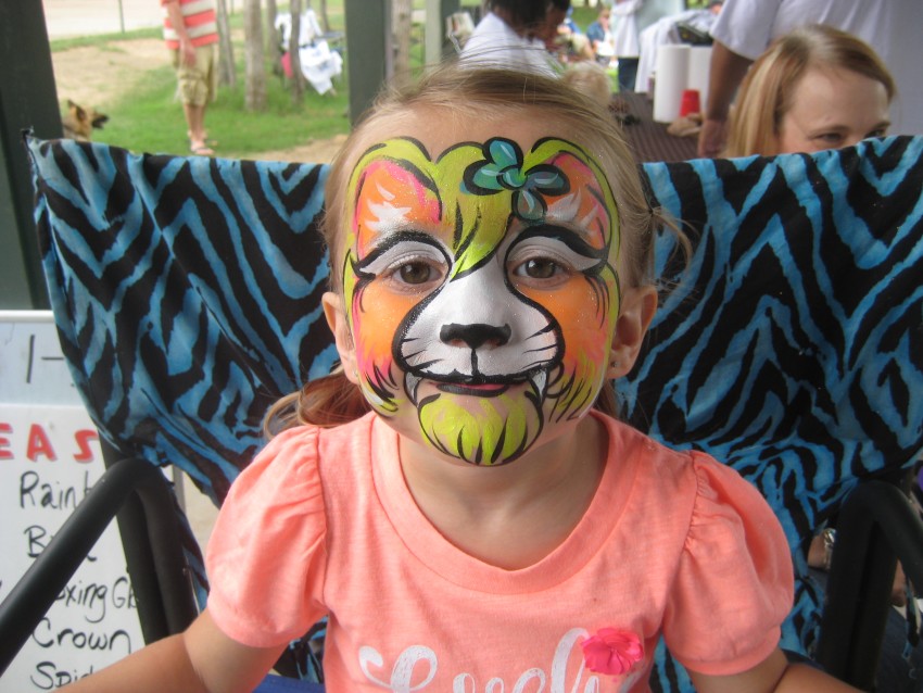 Hire Merry Heart Entertainment Face Painting, Glitter Tattoos, Balloon