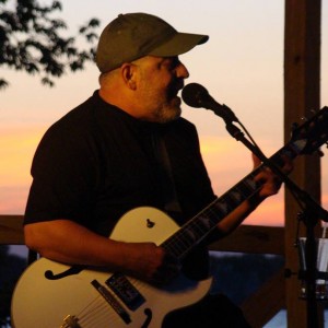 Merv - Singing Guitarist / Guitarist in Port Clinton, Ohio