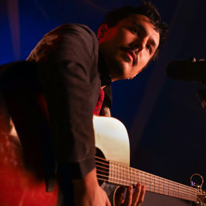 Micah Thunder - Singing Guitarist / Wedding Musicians in Albuquerque, New Mexico