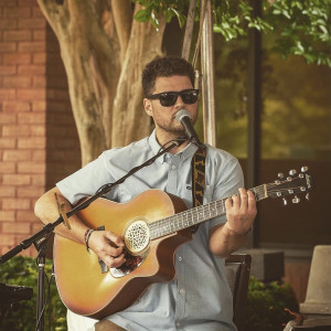 Mike Heuer - Singing Guitarist / Wedding Musicians in Baltimore, Maryland