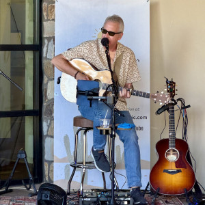 Mike Holper - Singing Guitarist in Oracle, Arizona