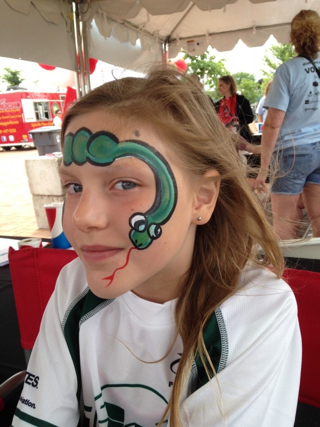 Gallery photo 1 of Mikki's Fabulous Face Painting