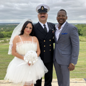 Minister Robinson - Wedding Officiant in San Antonio, Texas