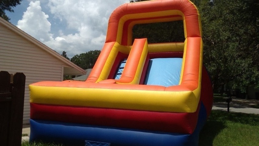 Gallery photo 1 of Mister Bounce House