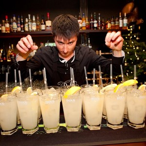 Mixologist for events