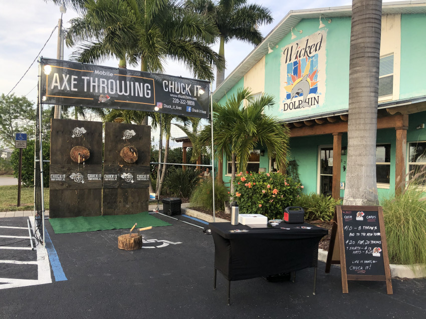 Hire Mobile Axe Throwing Fort Myers Beach Mobile Game Activities in