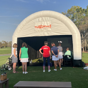 Mobile Golf Simulator Parties - Mobile Game Activities / Outdoor Party Entertainment in Estero, Florida
