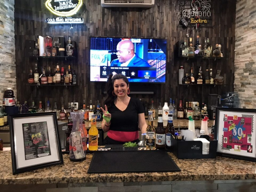 Hire Mobile Intoxicologists of Houston Bartender in Houston, Texas